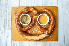 BadAxeThrowingAndFoggStreetLawnClub_Pretzel