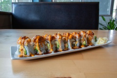OishiAsianFusion_MonsterRoll_002