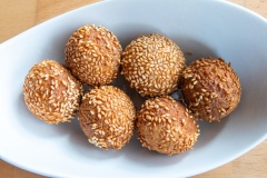 OishiAsianFusion_SesameBalls_003