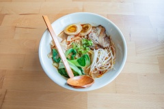 OishiAsianFusion_SpicyRamen_001